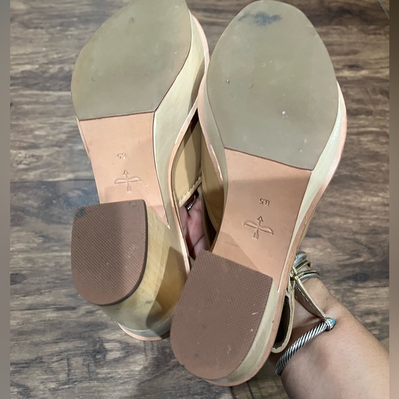 Pour La Victoire Tan Sandals Sz. 8.5 - Picture 5 of 7